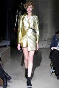 コムデギャルソン　コレクション　LOOK　ルック　ランウェイ runway　2011AW ハイブリッドファッション｜Hybrid Fashion