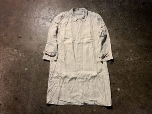 COMME des GARCONS AD表記なし スタッフロングコート www ...